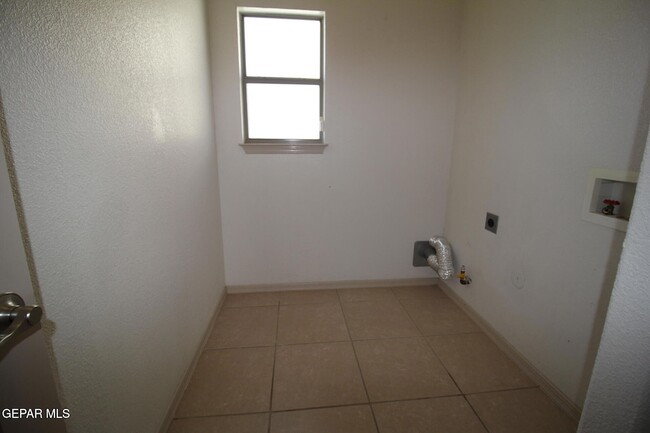 Building Photo - 14009 Robert Ituarte Dr