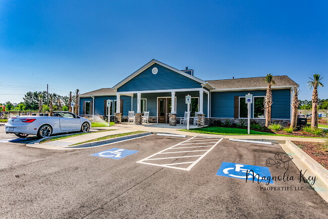 Building Photo - Beautiful Home for Rent 5 bed 3.5 bath