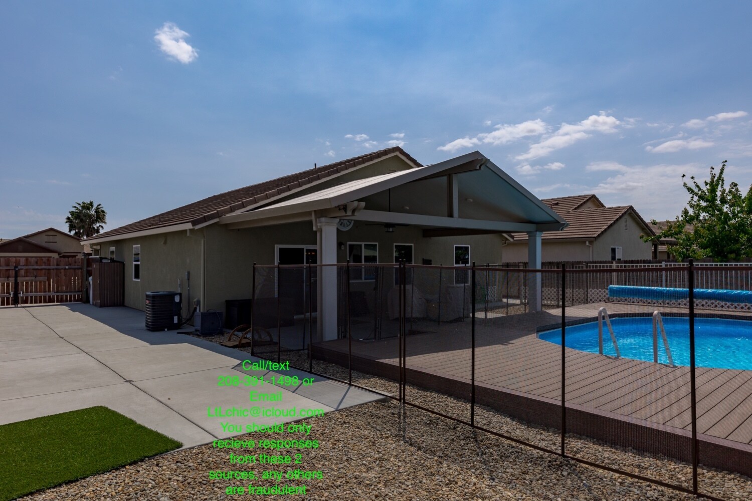 Building Photo - 1385 Deerwood St