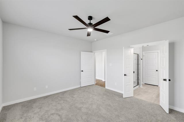 Building Photo - 4011 Clovis St