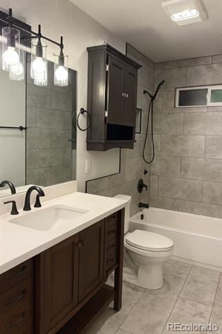 Building Photo - 5418 S Huron St