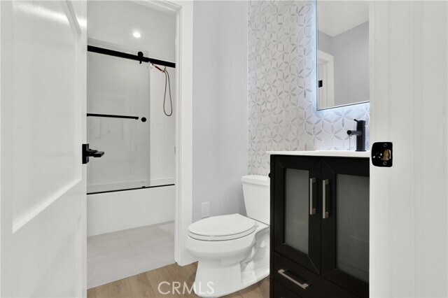 Building Photo - 211 Chandon