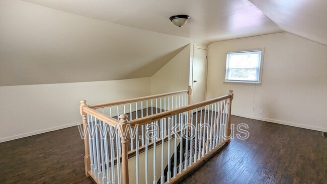 Building Photo - 4302 Stanley St