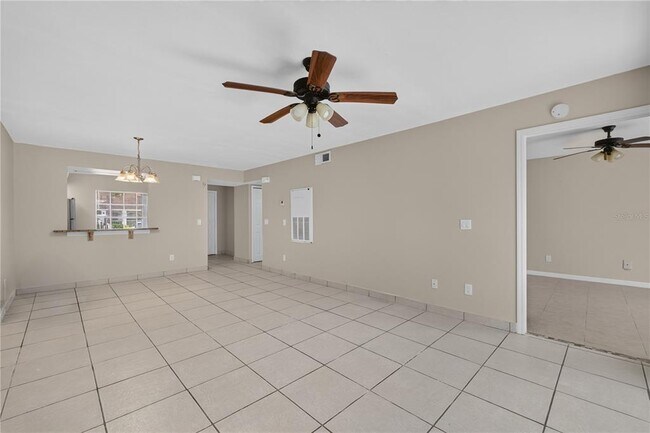 Building Photo - 13829 Timberland Dr