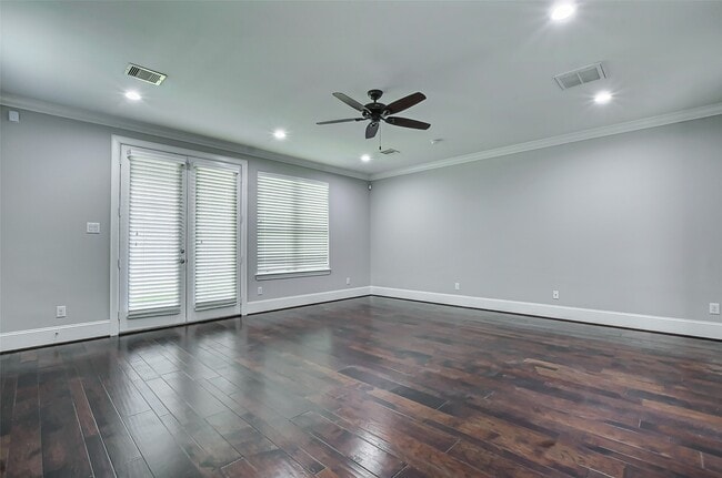 Building Photo - 714 Fargo St