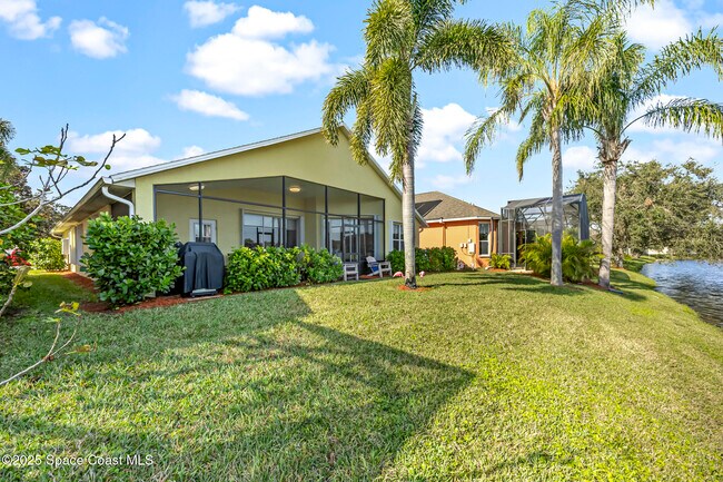 Building Photo - 1785 Ficus Point Dr