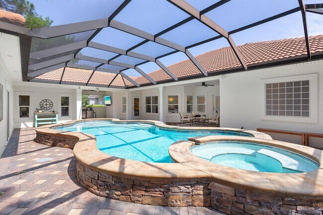 Building Photo - 4703 Seastar Vista