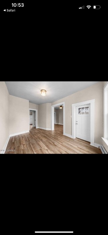 Building Photo - 148 Bloom St