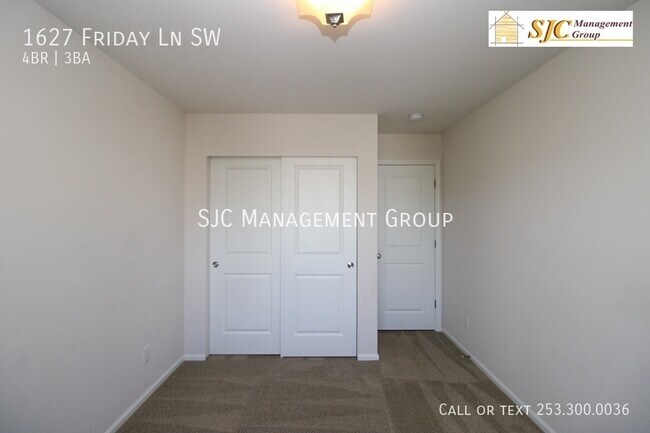 Building Photo - 1627 Friday Ln SW