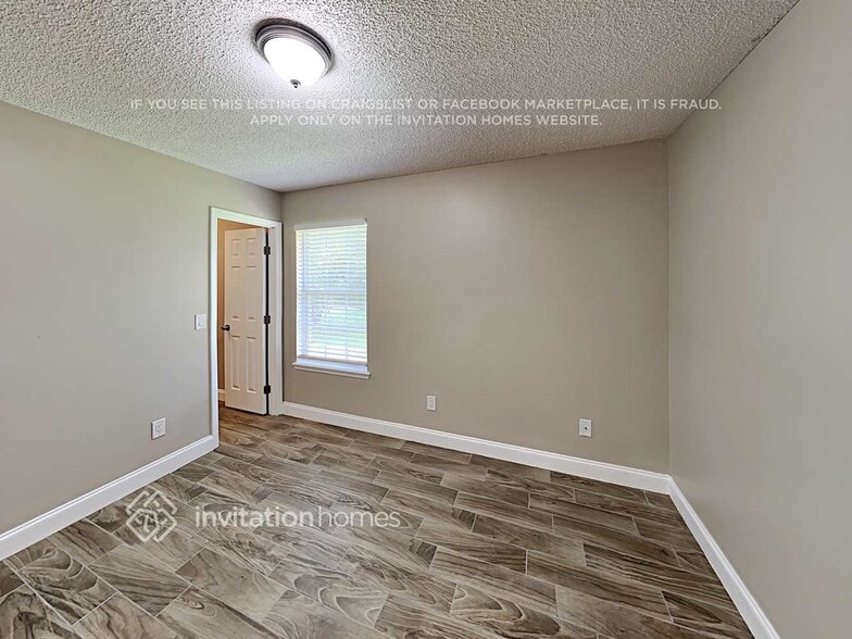 Building Photo - 1250 Pirates Cove Ln