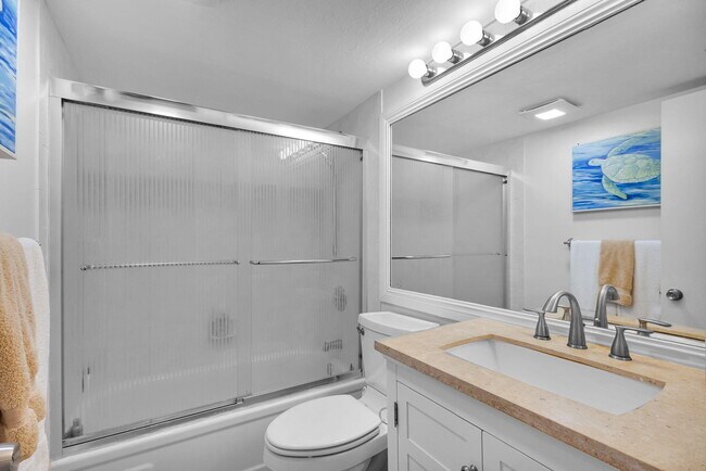 Building Photo - 4200 N Ocean Dr
