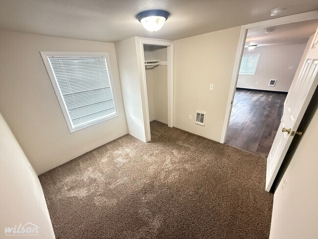 Building Photo - 311 N 4th Ave