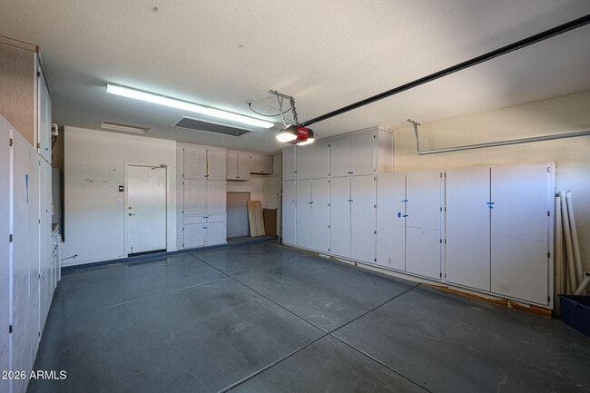 Building Photo - 18100 N Coconino Dr