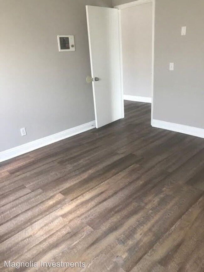 Building Photo - 1 br, 1 bath Apartment - 437 Jamacha Road