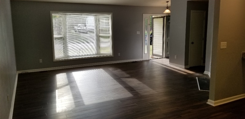 Building Photo - 3 Chanter Ct