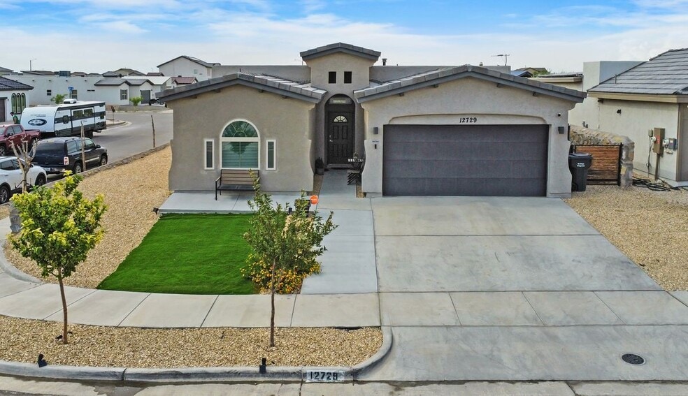 Building Photo - 12729 Methley Ave