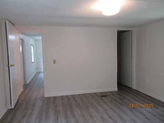 Building Photo - 1225 Ivey St