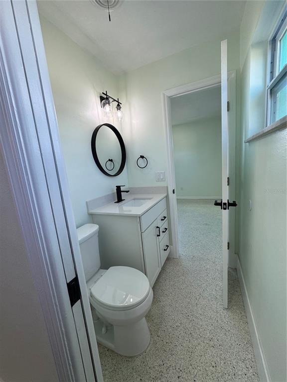 Building Photo - 1611 Sheehan Blvd