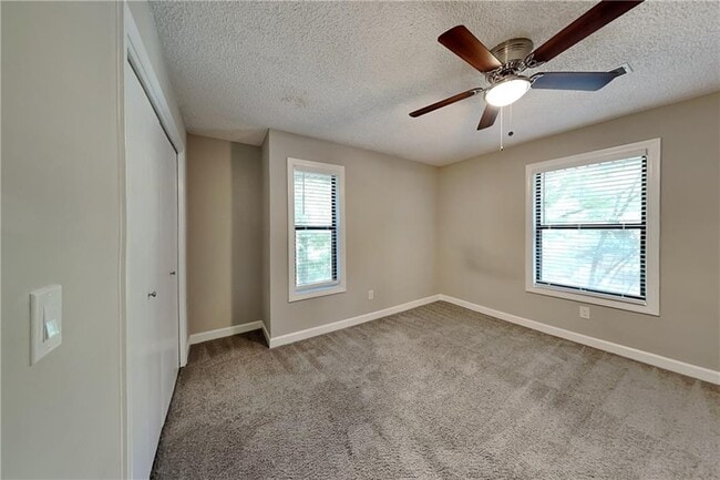 Building Photo - 730 Wheeler Peak Way