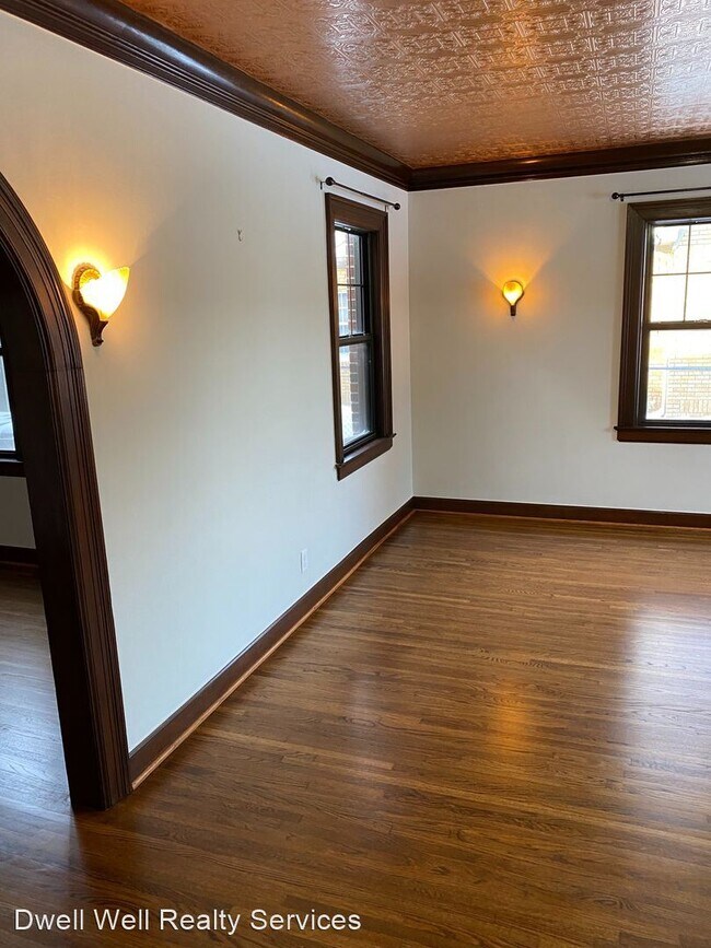 Building Photo - 2 br, 1.5 bath House - 1540 S Gary Ave