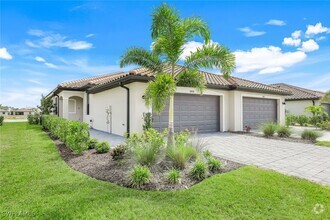 Building Photo - 14008 Hunter Oak Dr