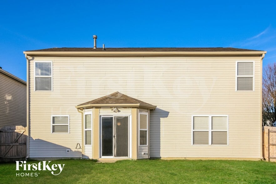 Building Photo - 14982 Deer Trail Dr