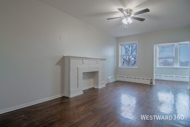 Building Photo - 310 S Springfield Ave
