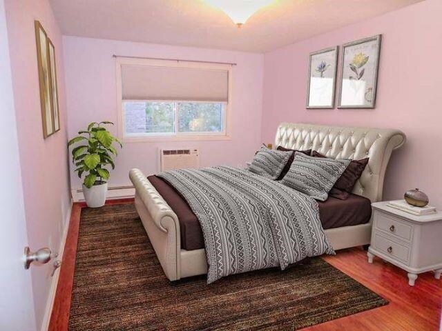 Building Photo - 210 Brook Village Rd