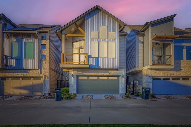 Building Photo - 12518 Red Sparrow St