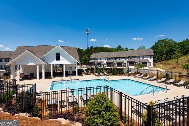 Building Photo - 5542 Highland St