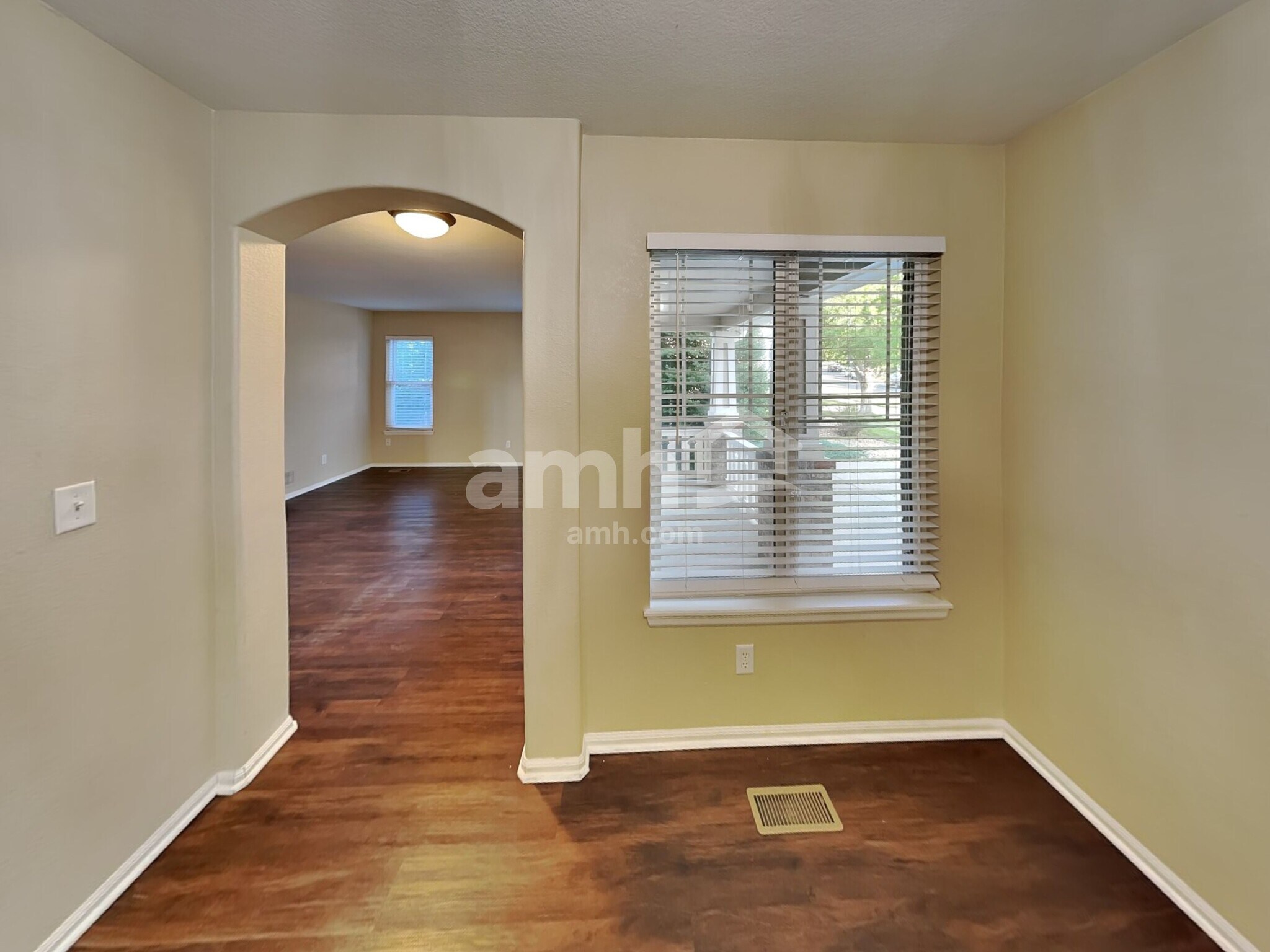 Building Photo - 20745 E Girard Pl