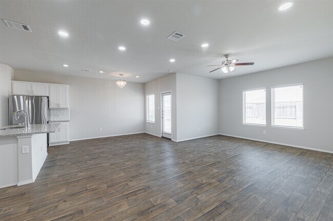 Building Photo - 4438 Andorno Dr