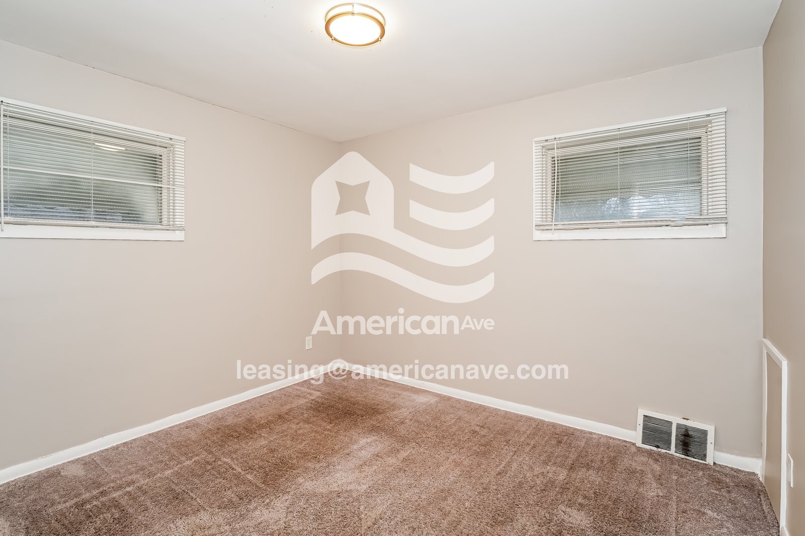 Building Photo - 14718 Reddington Ave