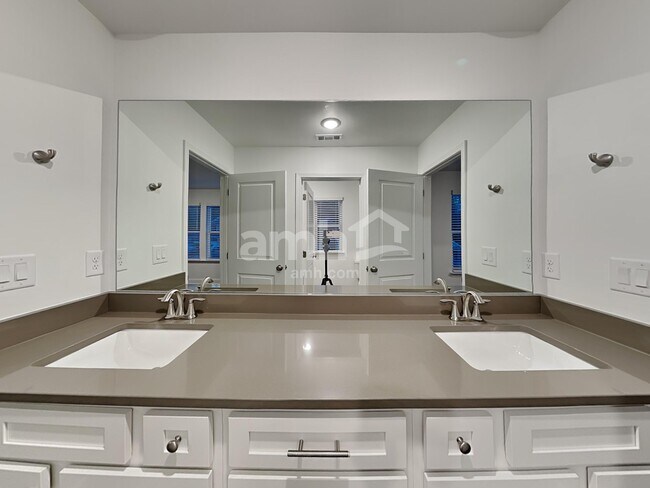 Building Photo - 4846 Pebble Bridge Wy