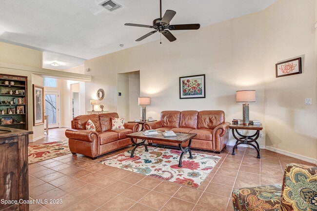 Building Photo - 940 Wimbledon Dr