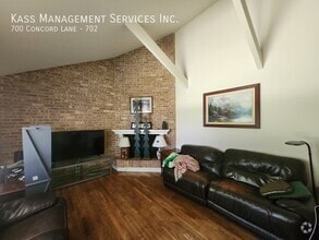 Building Photo - 700 Concord Ln