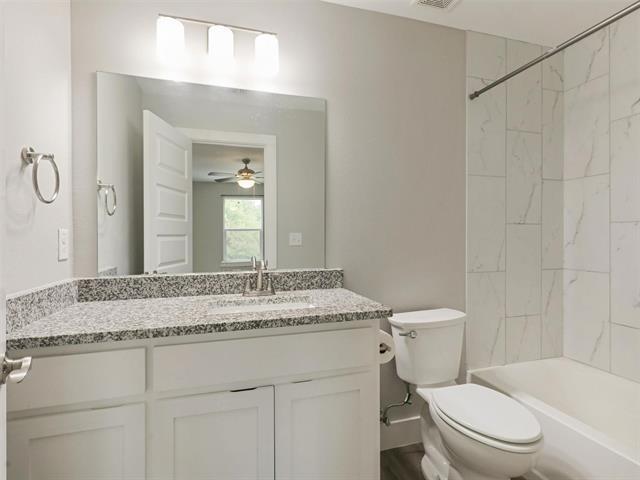 Building Photo - 724 W Walker St