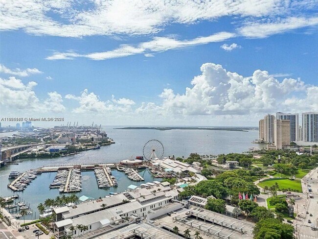 Building Photo - 159 NE 6th St