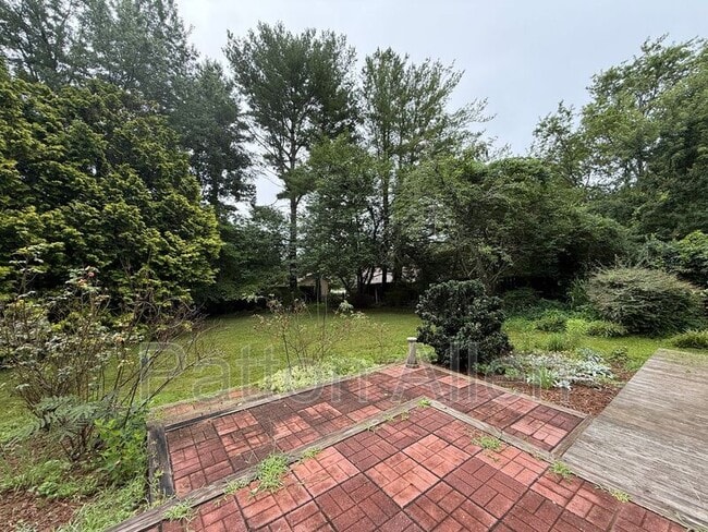 Building Photo - 105 Scottlynn Ct