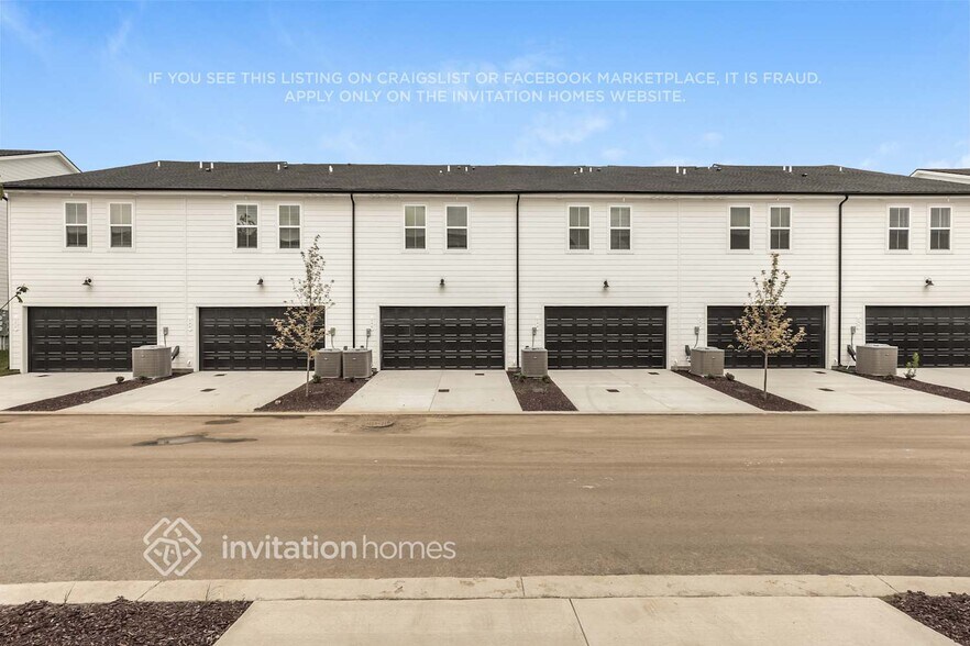 Building Photo - 250 River Rock Dr