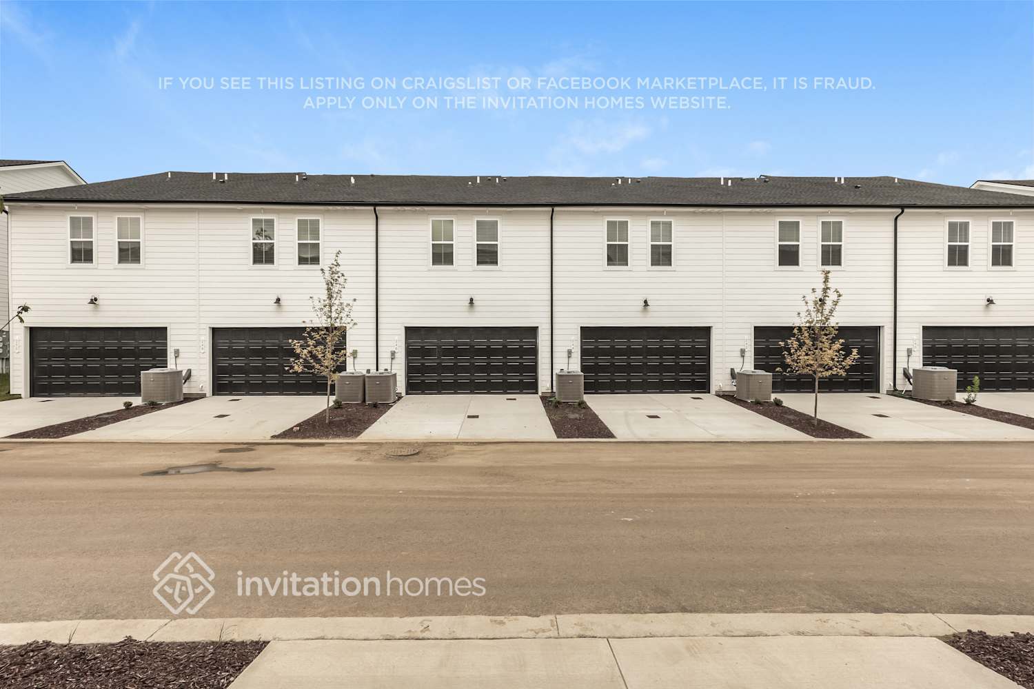 Building Photo - 250 River Rock Dr