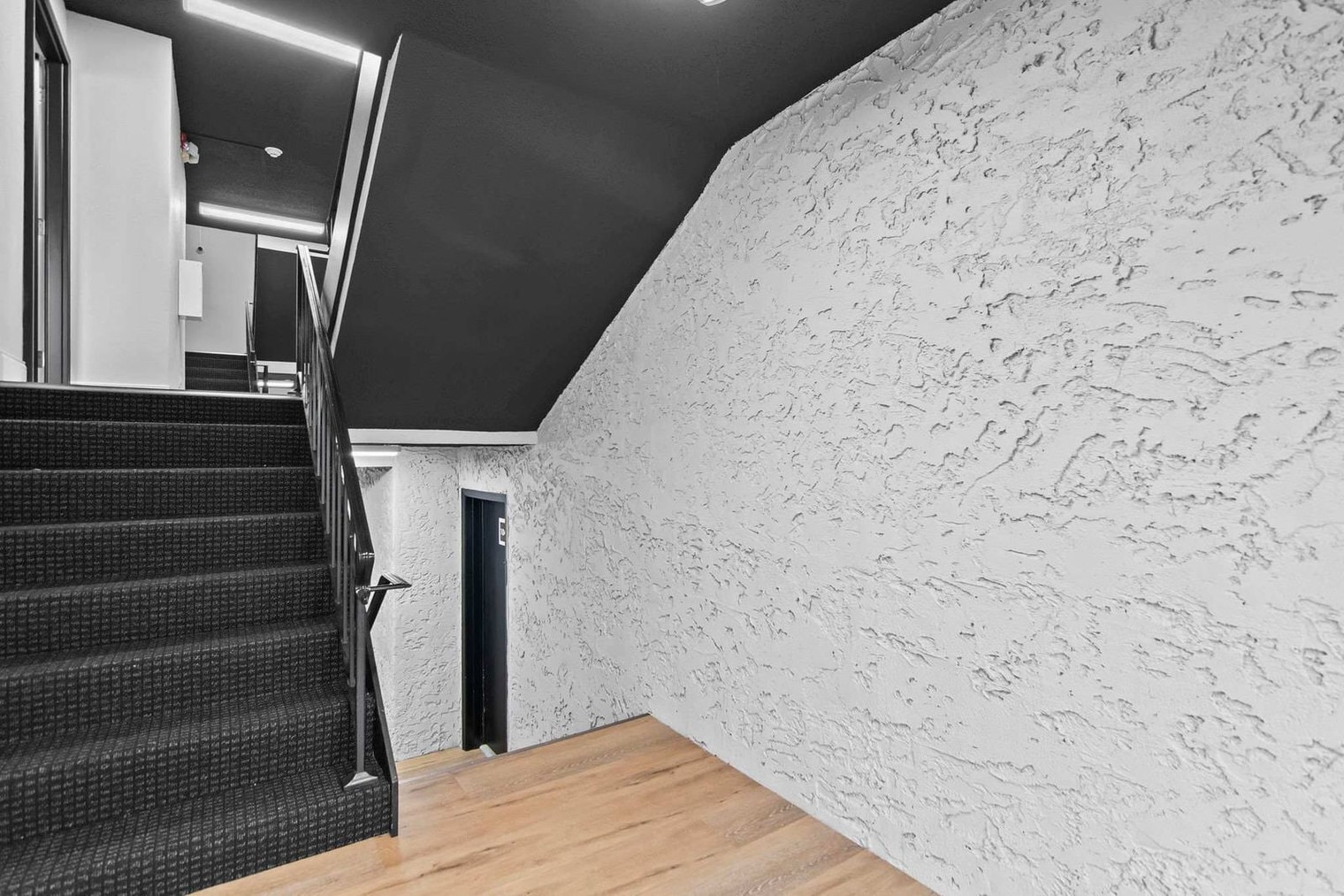 Building Photo - 2309 Cherry Hills Dr