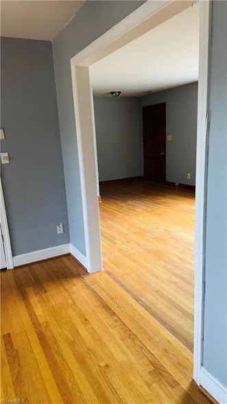 Building Photo - 4905 Murray Rd