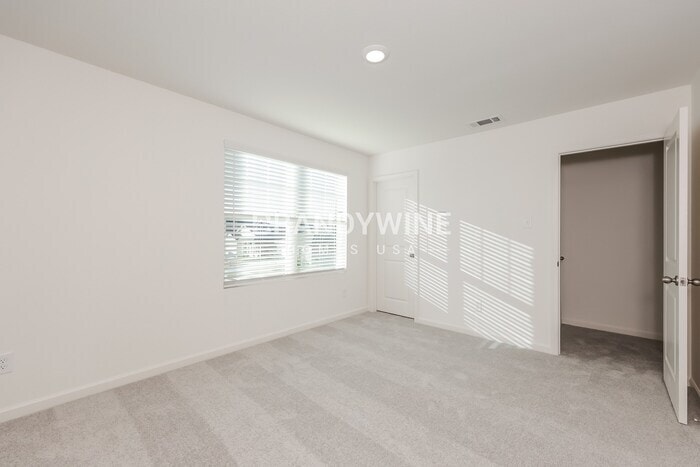 Building Photo - 8344 Sniptoe Dr