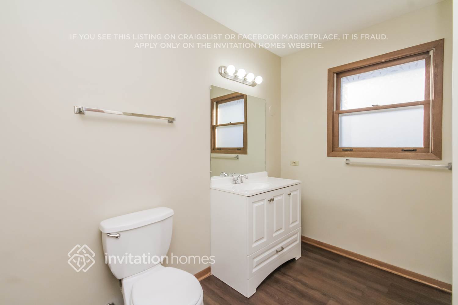 Building Photo - 3818 Jonathan Simpson Dr