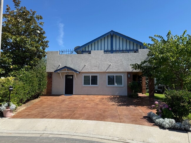 Building Photo - 6112 Travers Way
