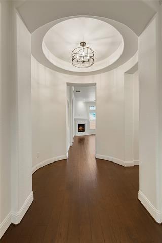 Building Photo - 2850 Sherwood Dr