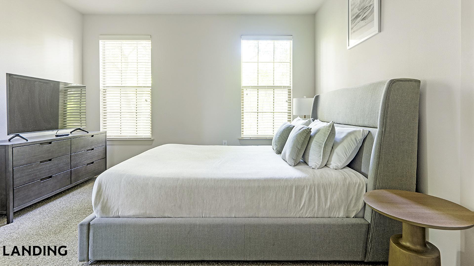 Building Photo - 10800 Lakeline Blvd