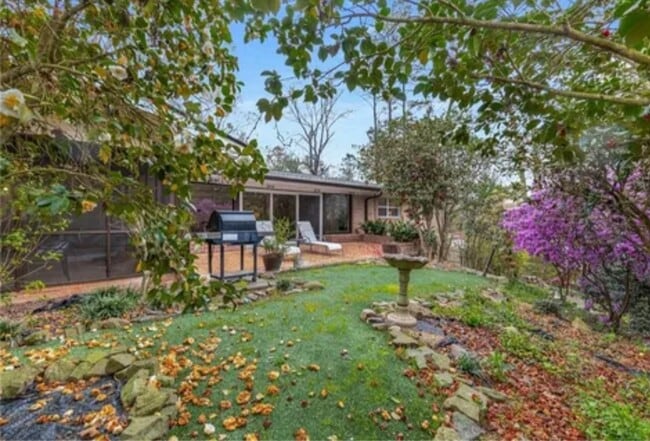 Building Photo - 2994 Baker Ridge Dr NW