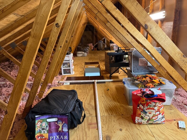 Building Photo - 716 Harbor Springs Trail